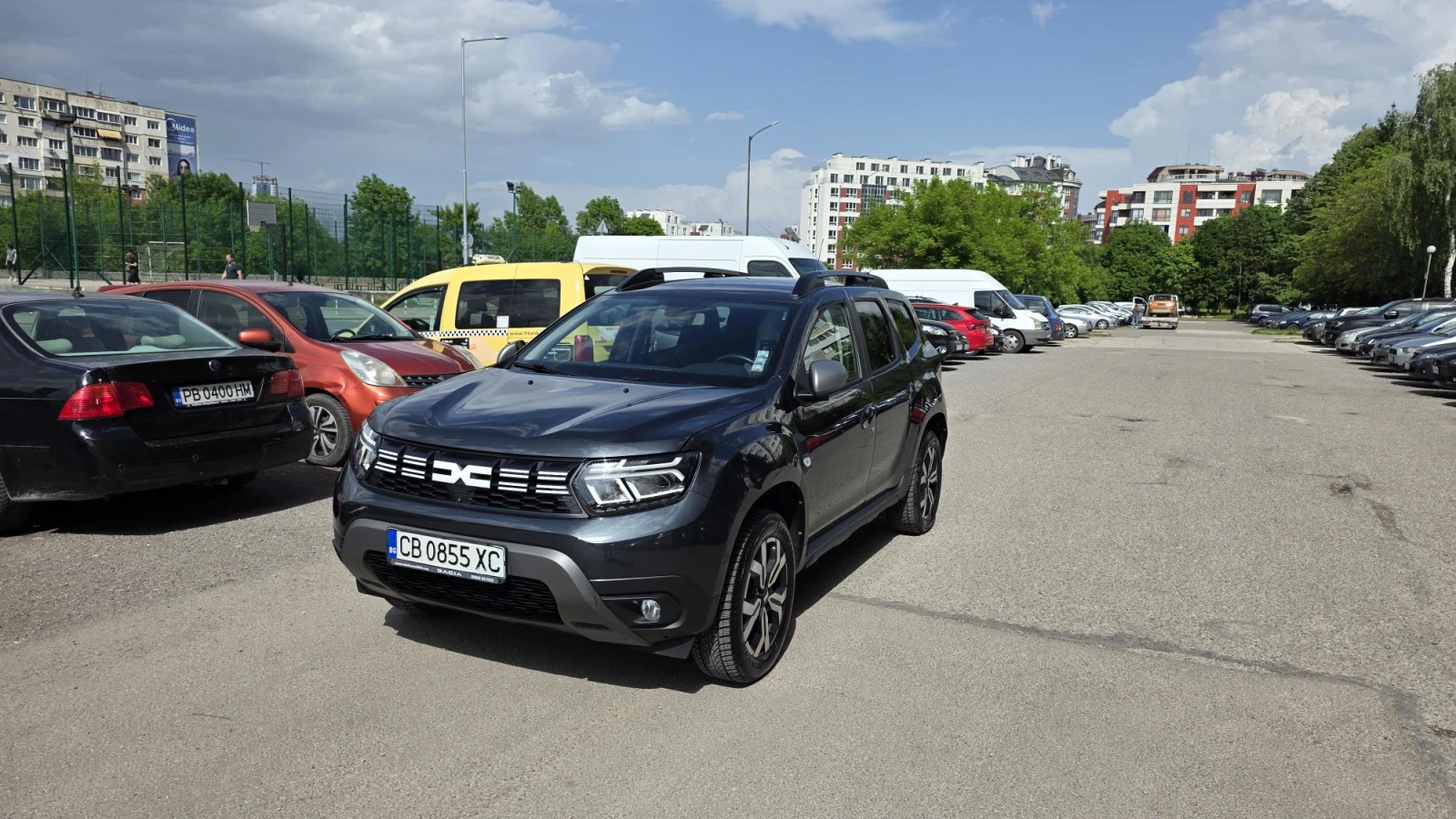 Dacia Duster, снимка 9 - Автомобили и джипове - 54737079
