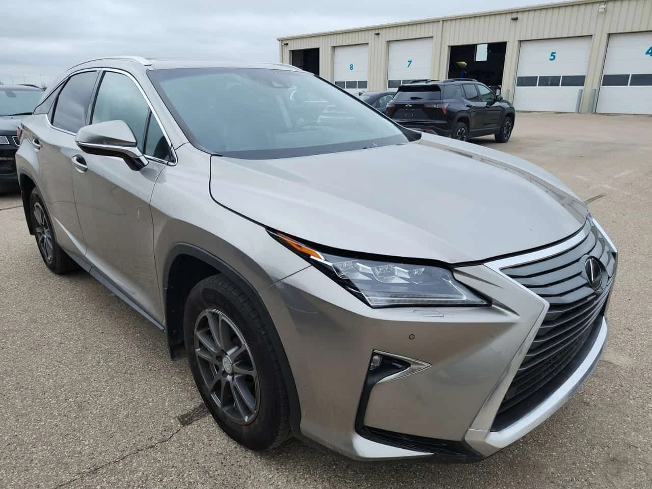 Lexus RX 350 ОБДУХ/ПОДГРЕВ/ШИБЕДАХ//CARFAX/ФИНАНСИРАНЕ, снимка 2 - Автомобили и джипове - 54827519