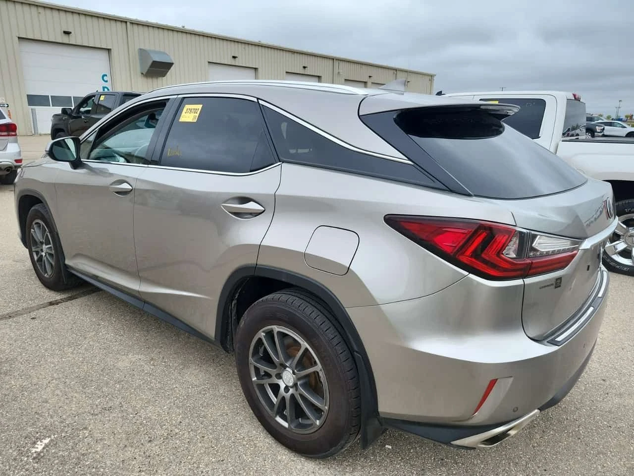 Lexus RX 350 ОБДУХ/ПОДГРЕВ/ШИБЕДАХ//CARFAX/ФИНАНСИРАНЕ, снимка 4 - Автомобили и джипове - 54827519