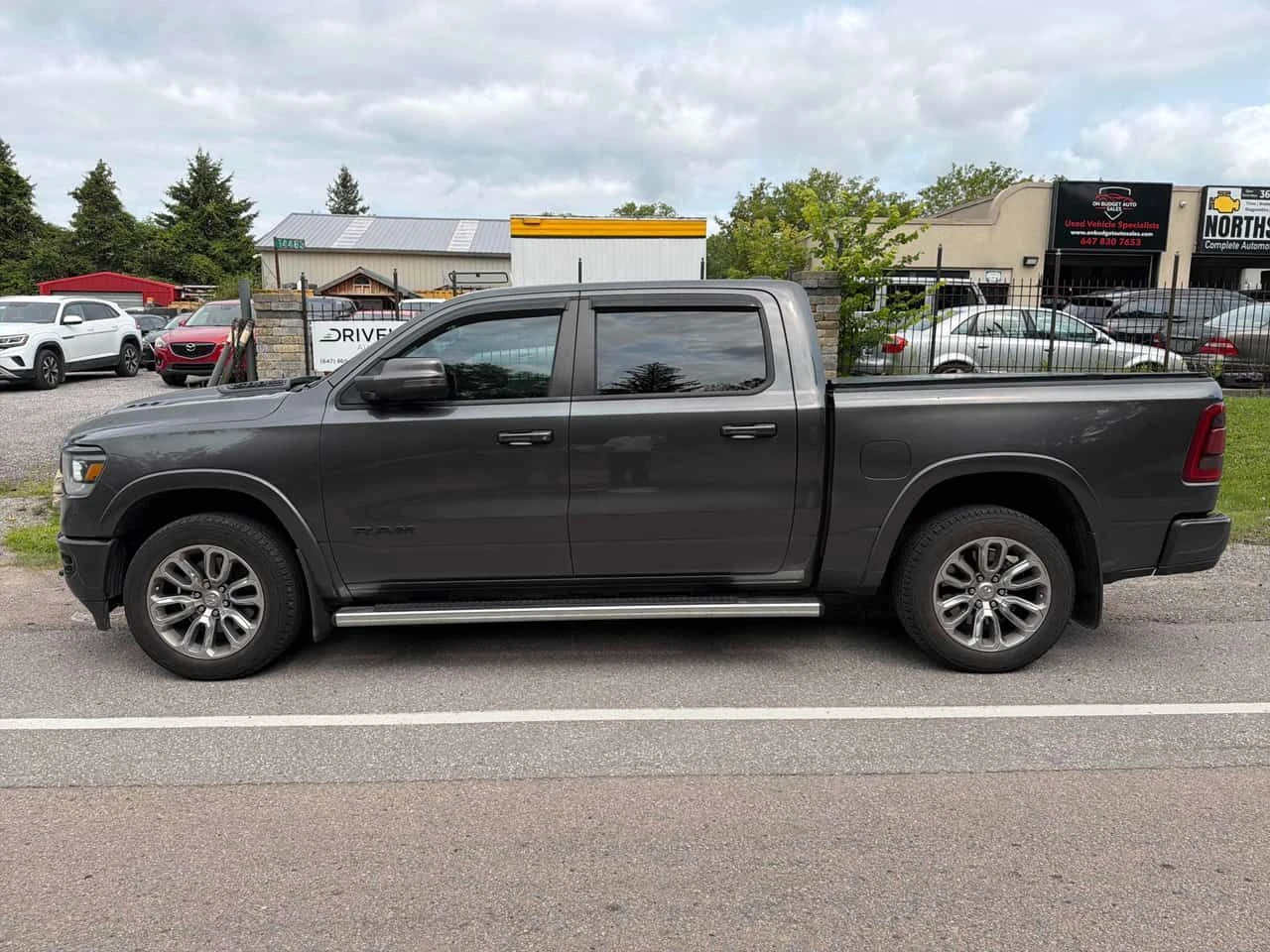 Dodge RAM 1500 * Laramie * CARFAX * ОПЦИЯ ЗА ФИНАНСИРАНЕ, снимка 2 - Автомобили и джипове - 55458924
