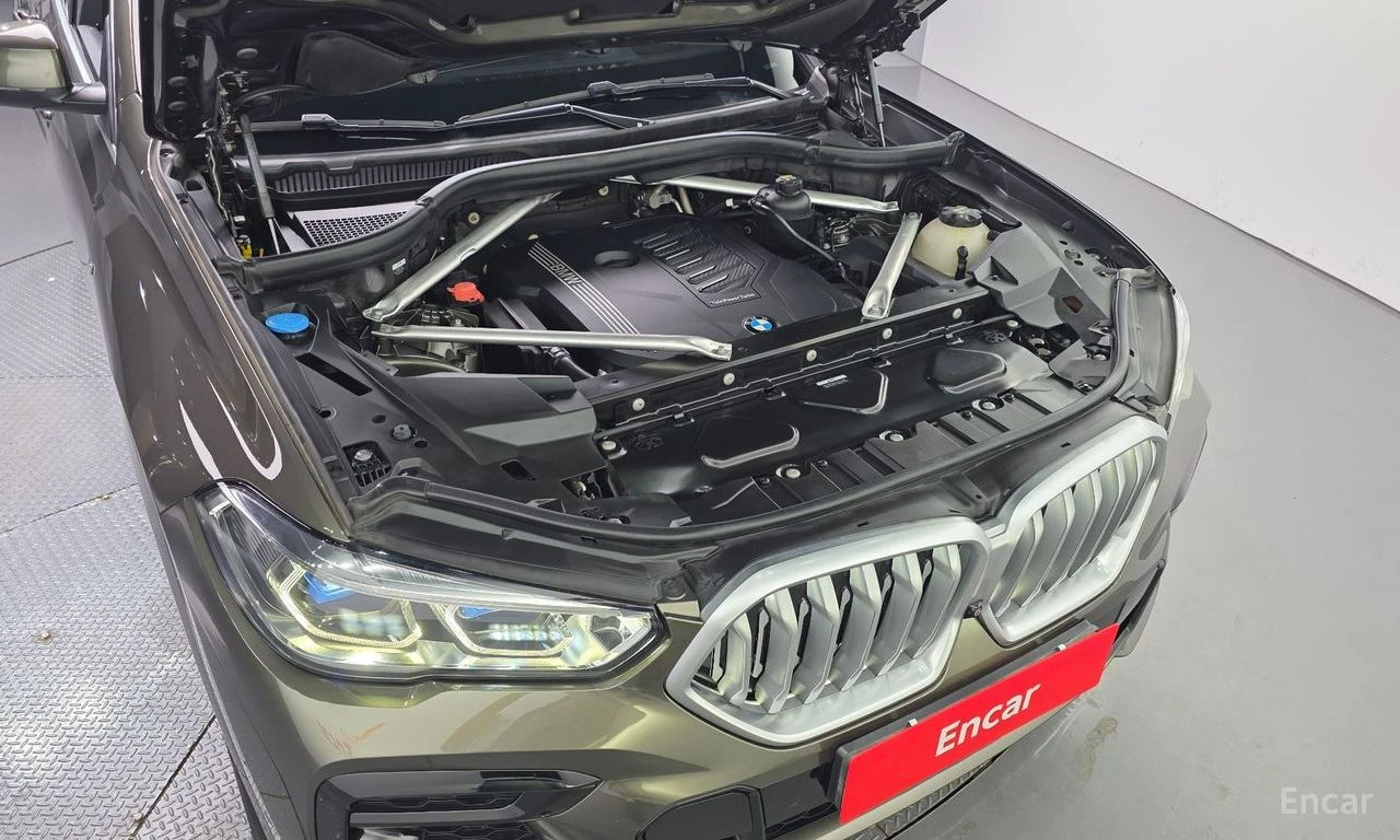 BMW X6 40i* M* SPORT* LASER* ОБДУХВАНЕ* ДИСТРОНИК* 360КАМ, снимка 17 - Автомобили и джипове - 55576033