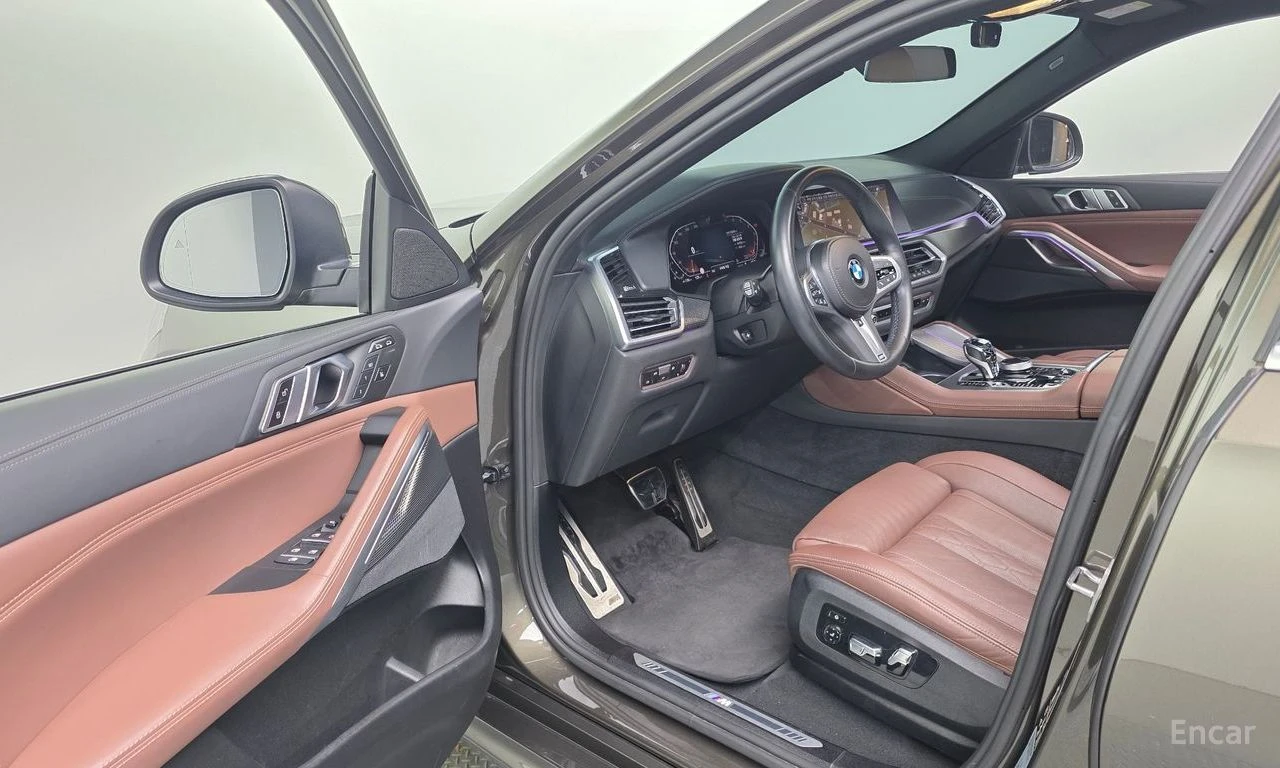 BMW X6 40i* M* SPORT* LASER* ОБДУХВАНЕ* ДИСТРОНИК* 360КАМ, снимка 6 - Автомобили и джипове - 55576033