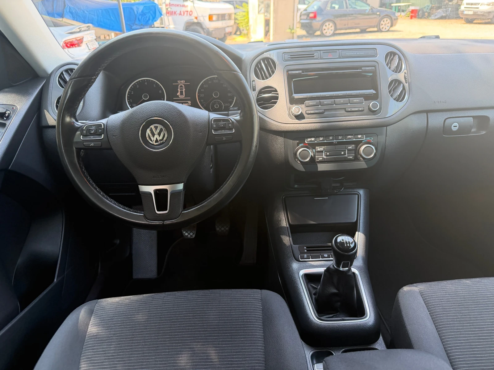 VW Tiguan 1.4TSI* 4Motion* Facelift, снимка 9 - Автомобили и джипове - 55614012