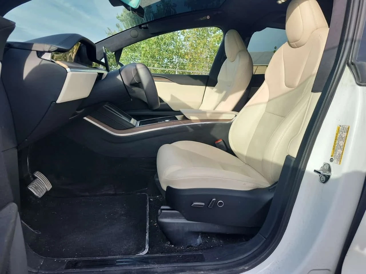 Tesla Model X / AWD / ОТ ПРЕДСТАВИТЕЛСТВО НА ТЕСЛА / АВТОКРЕДИТ, снимка 7 - Автомобили и джипове - 56179349