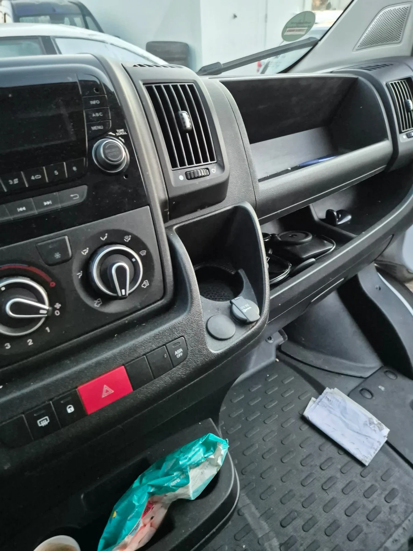 Opel Movano 2.2CDTI 140k.s, снимка 5 - Бусове и автобуси - 55141450