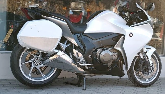 Honda Vfr 1200, снимка 7 - Мотоциклети и мототехника - 49414818