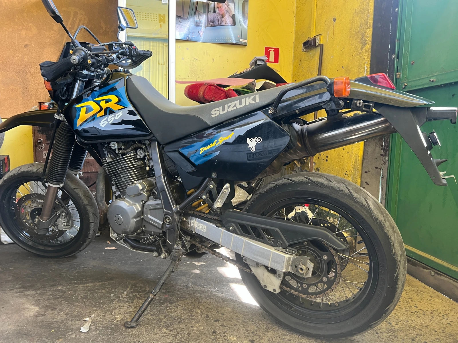 Suzuki Dr