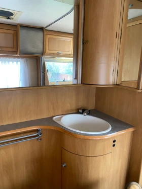 Кемпер HYMER / ERIBA, снимка 13