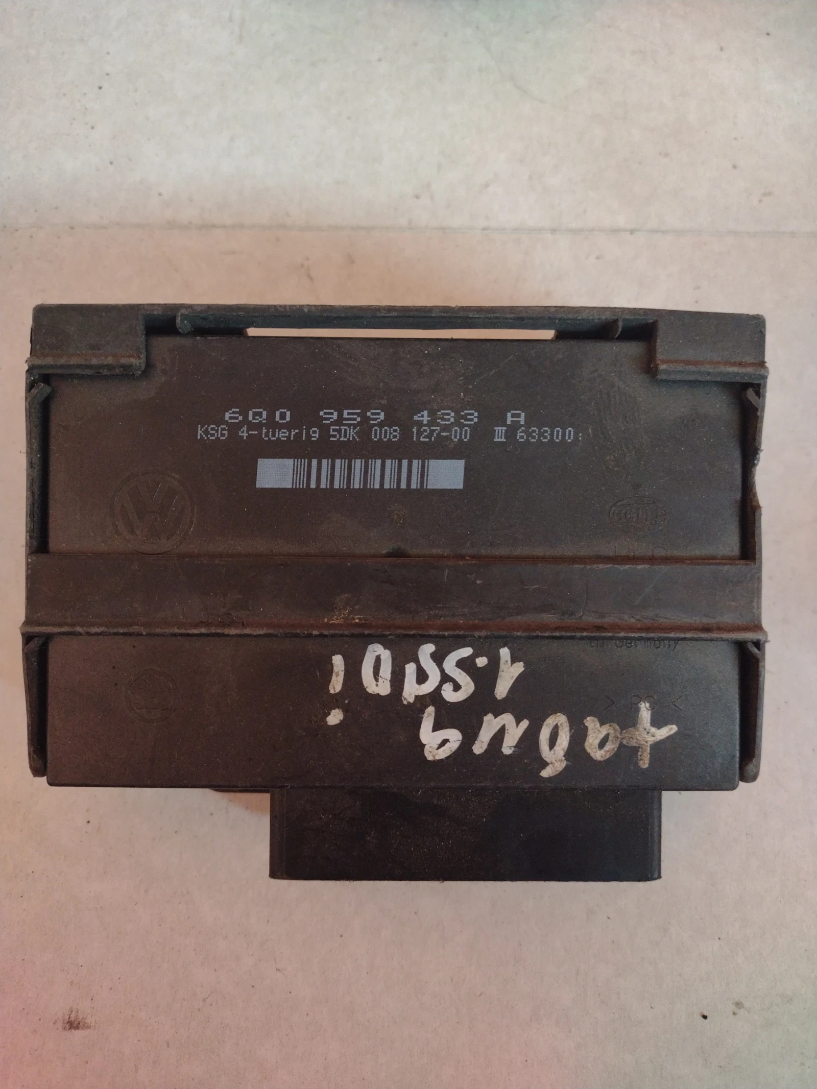 6Q0 959 433 A     VW Polo, Skoda Fabia  6Q0959433A | Mobile.bg   2