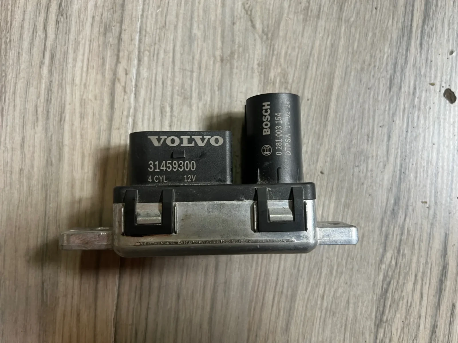 31459300    VOLVO S60 D3 2017 0281003154 0 281 003 154 | Mobile.bg   1