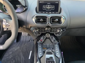 Aston Martin V8 Vantage, снимка 14