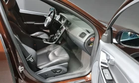 Volvo V60 Cross Country T5 AWD, снимка 13