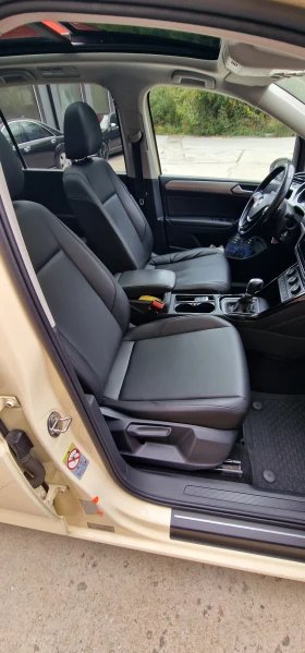 Обява за продажба на VW Touran 2.0 ~28 888 лв. - изображение 8