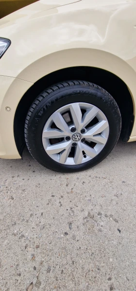 Обява за продажба на VW Touran 2.0 ~28 888 лв. - изображение 2