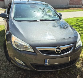 ������ Opel Astra