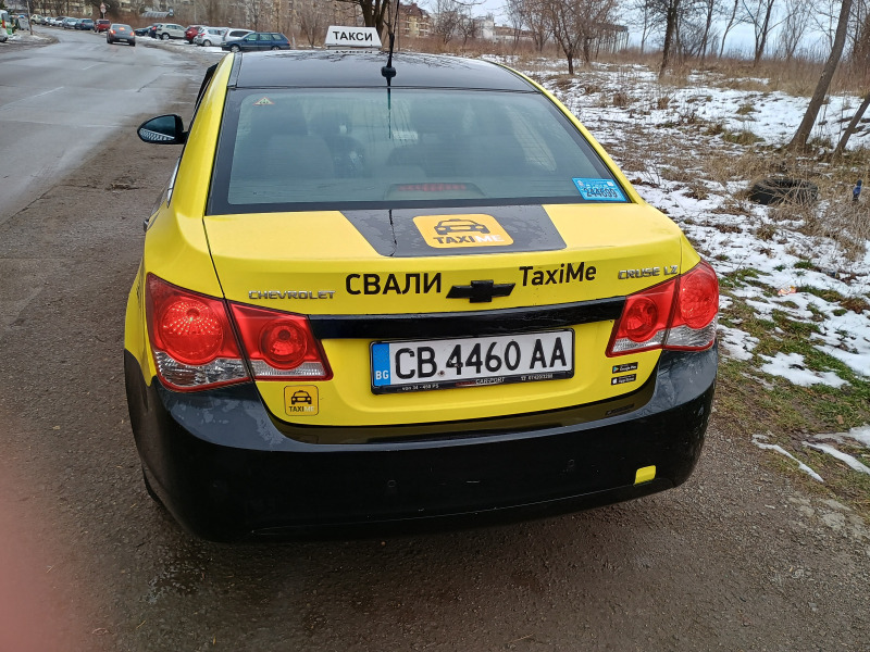 Chevrolet Cruze 1.6 газ, снимка 3 - Автомобили и джипове - 46147673