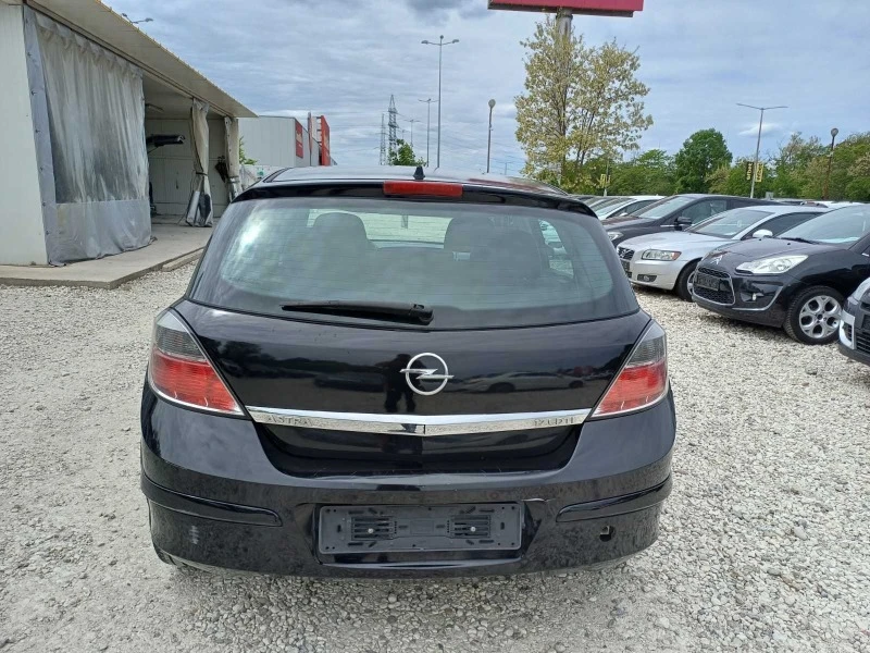 Opel Astra 1.7cdti 101k.c* NOVA* UNIKAT* , снимка 5 - Автомобили и джипове - 45566046