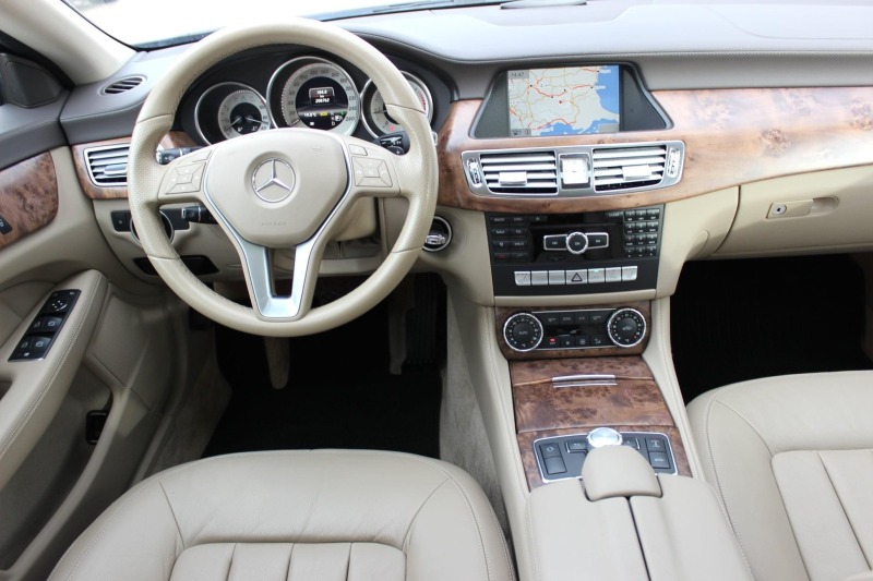 Mercedes-Benz CLS 250 ., снимка 9 - Автомобили и джипове - 46446782