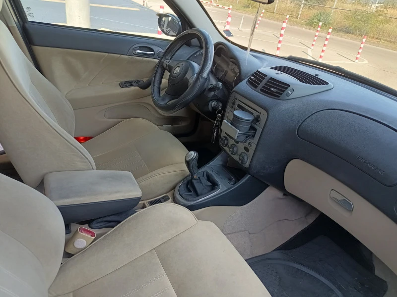 Alfa Romeo 147 147 Twin Spark, снимка 7 - Автомобили и джипове - 47562069