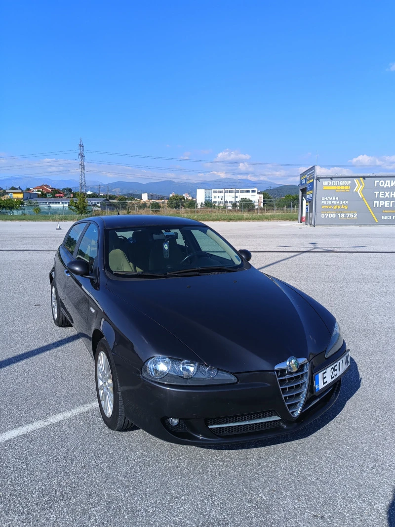 Alfa Romeo 147 147 Twin Spark, снимка 1 - Автомобили и джипове - 47562069