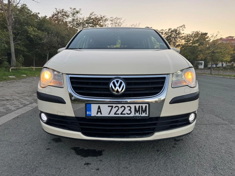 VW Touran, снимка 1 - Автомобили и джипове - 47738934