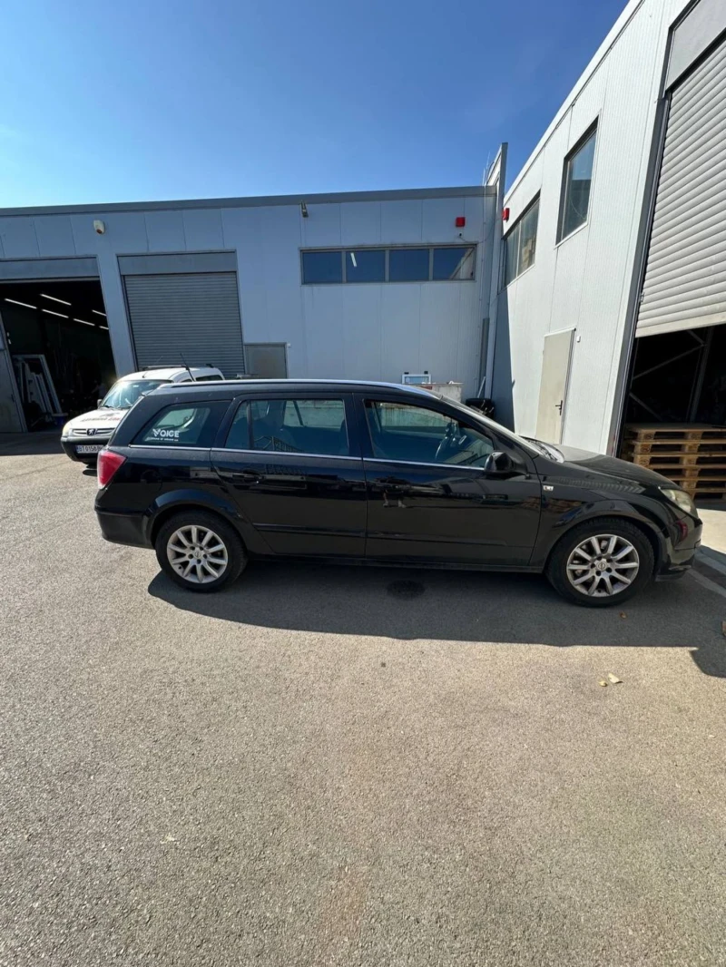 Opel Astra, снимка 4 - Автомобили и джипове - 47998709