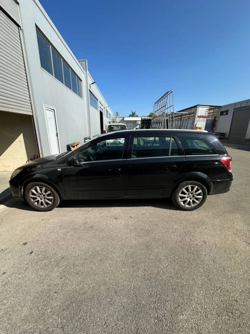 Opel Astra, снимка 5 - Автомобили и джипове - 47998709