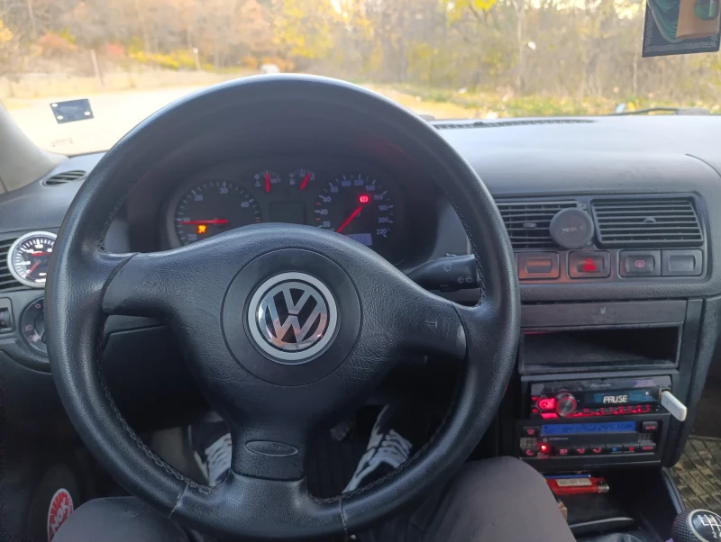 VW Golf, снимка 3 - Автомобили и джипове - 48458026