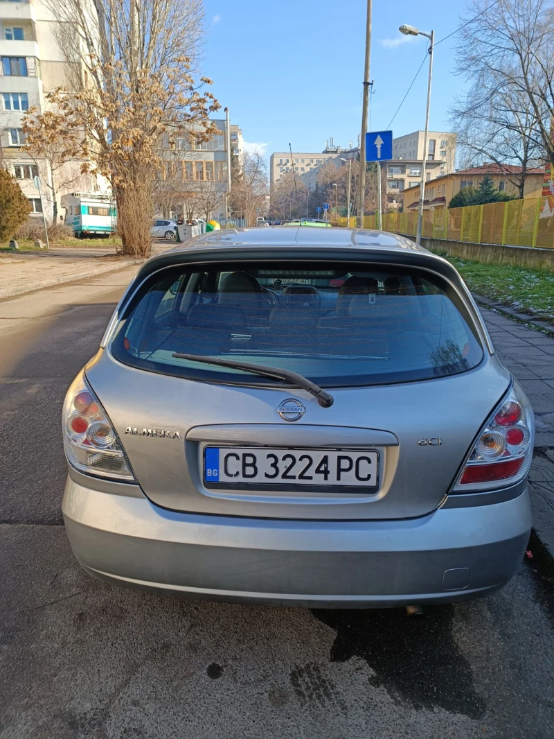 Nissan Almera, снимка 2 - Автомобили и джипове - 48600228