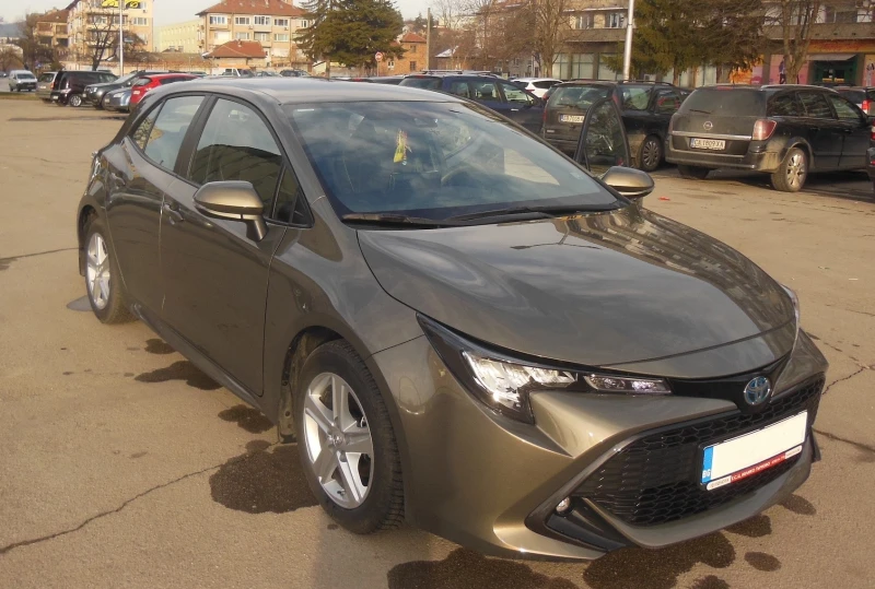 Toyota Corolla 1.8 HSD e-CVT Executive, снимка 7 - Автомобили и джипове - 48764214