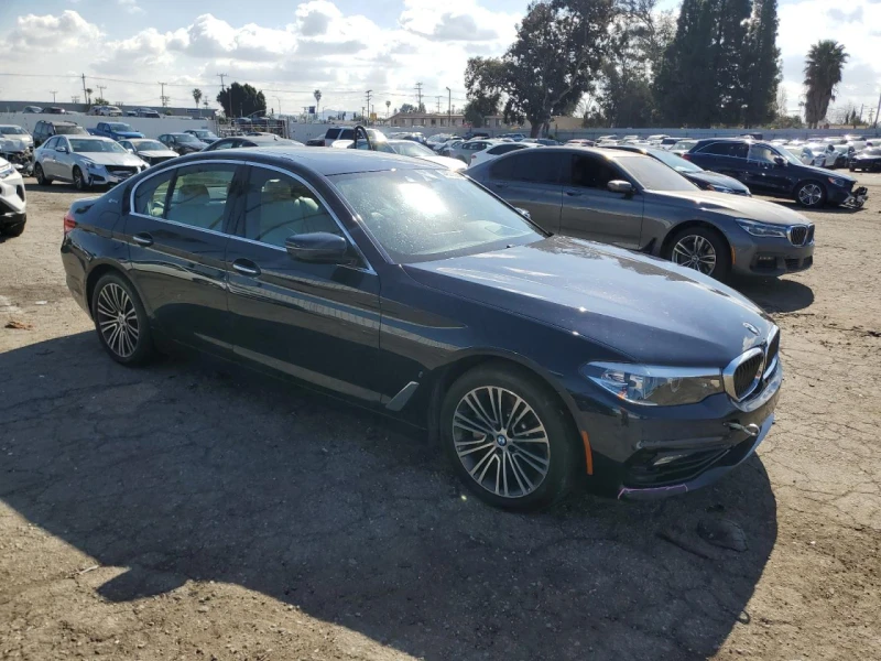 BMW 530 530E* Plug-In Hybrid* Distronic, снимка 4 - Автомобили и джипове - 49545712