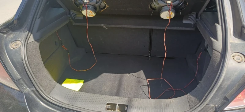 Opel Astra GTC, снимка 10 - Автомобили и джипове - 52806497