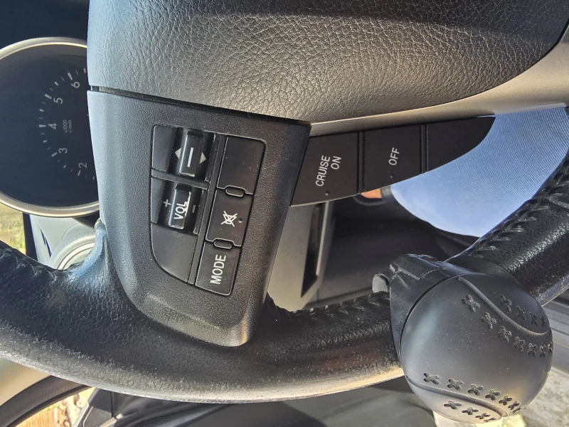 Mazda 3, снимка 8 - Автомобили и джипове - 51886407