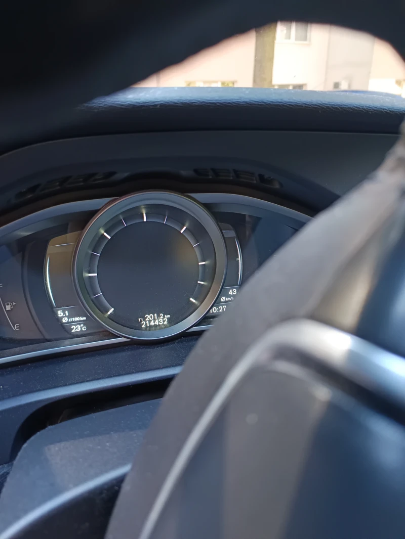 Volvo V40 1.6, снимка 6 - Автомобили и джипове - 52006520