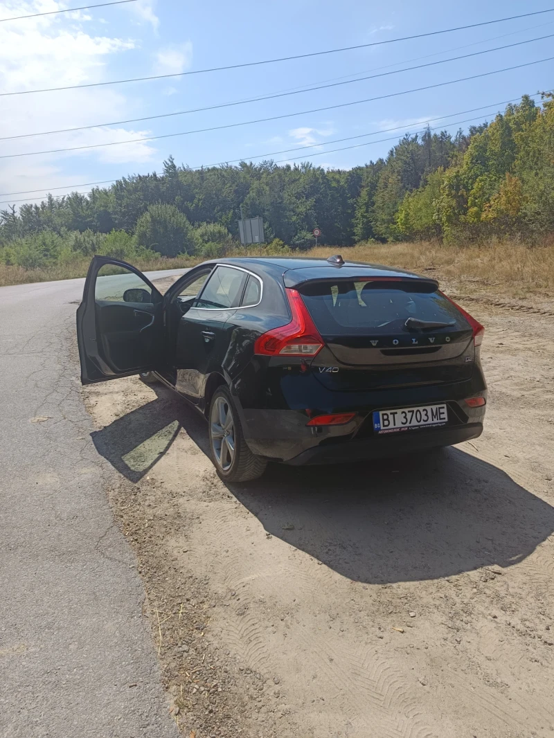Volvo V40 1.6, снимка 3 - Автомобили и джипове - 52006520
