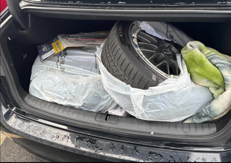 Hyundai Genesis Ultimate 5.0L V8, снимка 12 - Автомобили и джипове - 52749815