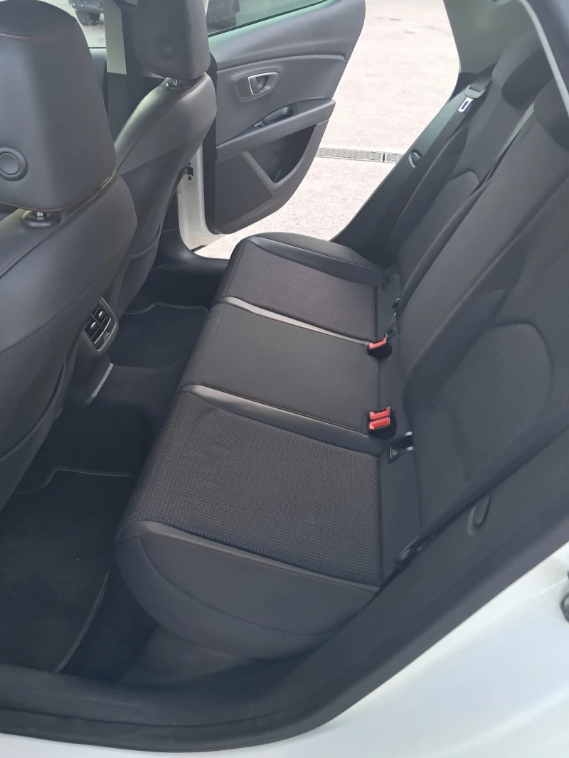 Seat Leon FR, снимка 7 - Автомобили и джипове - 53088991