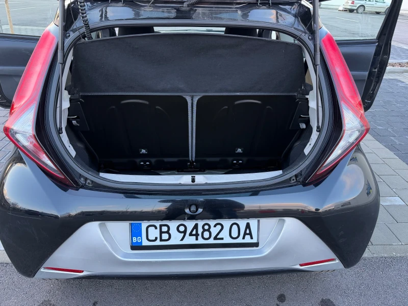 Toyota Aygo, снимка 8 - Автомобили и джипове - 53297450