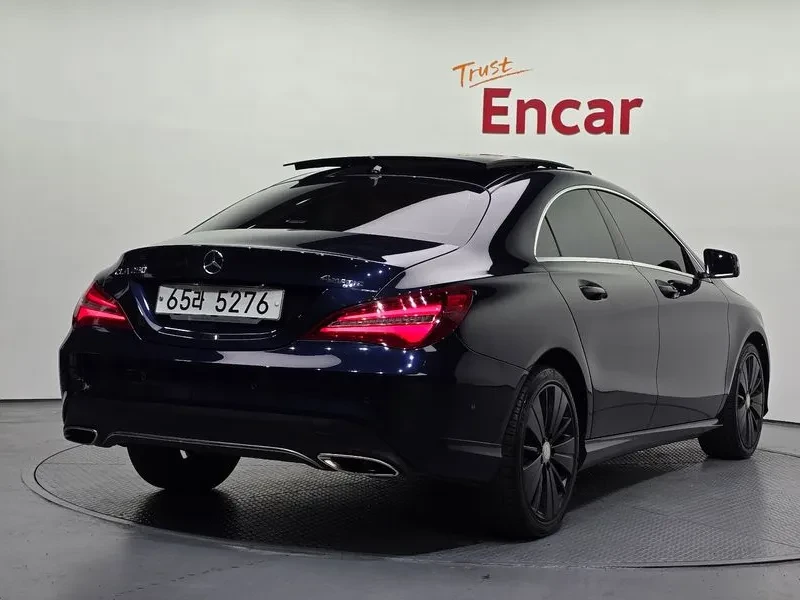 Mercedes-Benz CLA 250 4Matic, снимка 4 - Автомобили и джипове - 55111360