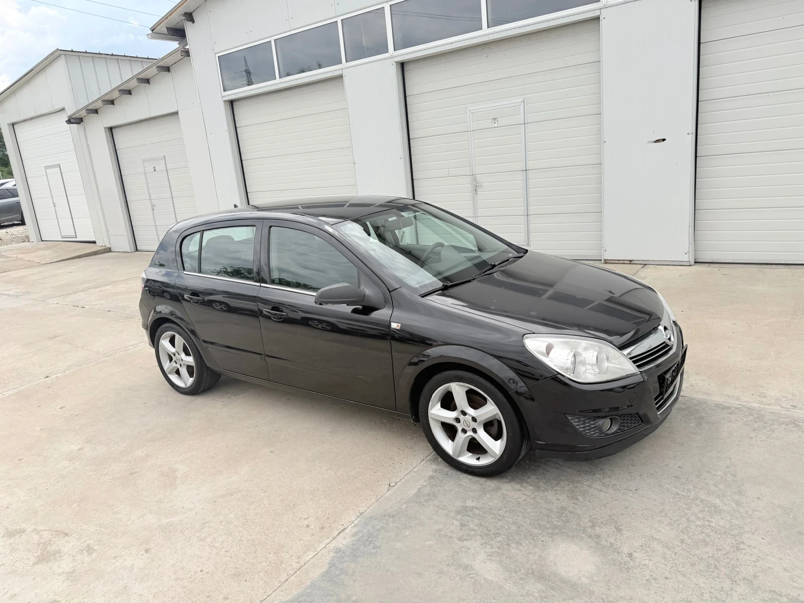 Opel Astra 1.7cdti 101k.c* NOVA* UNIKAT* , снимка 13 - Автомобили и джипове - 45566046