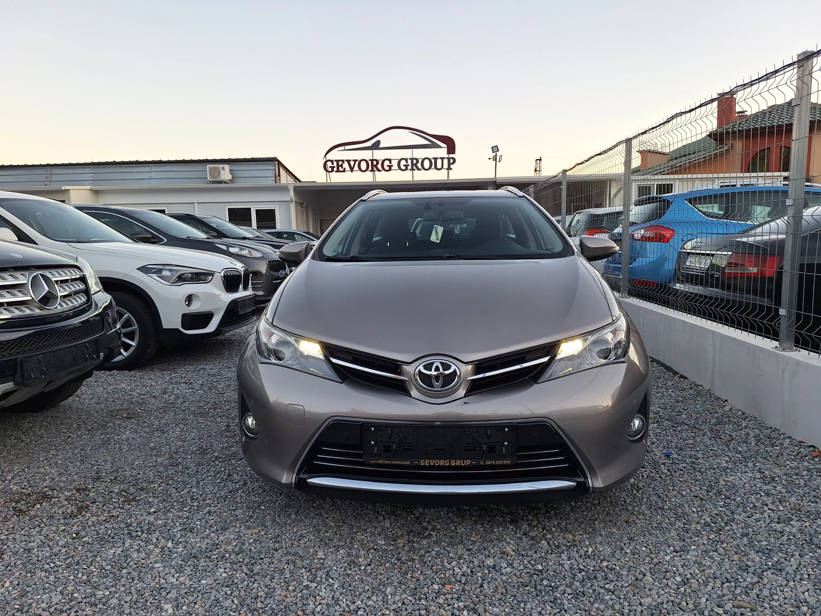 Toyota Auris 1.4 D4D KATO HOBA - изображение 2