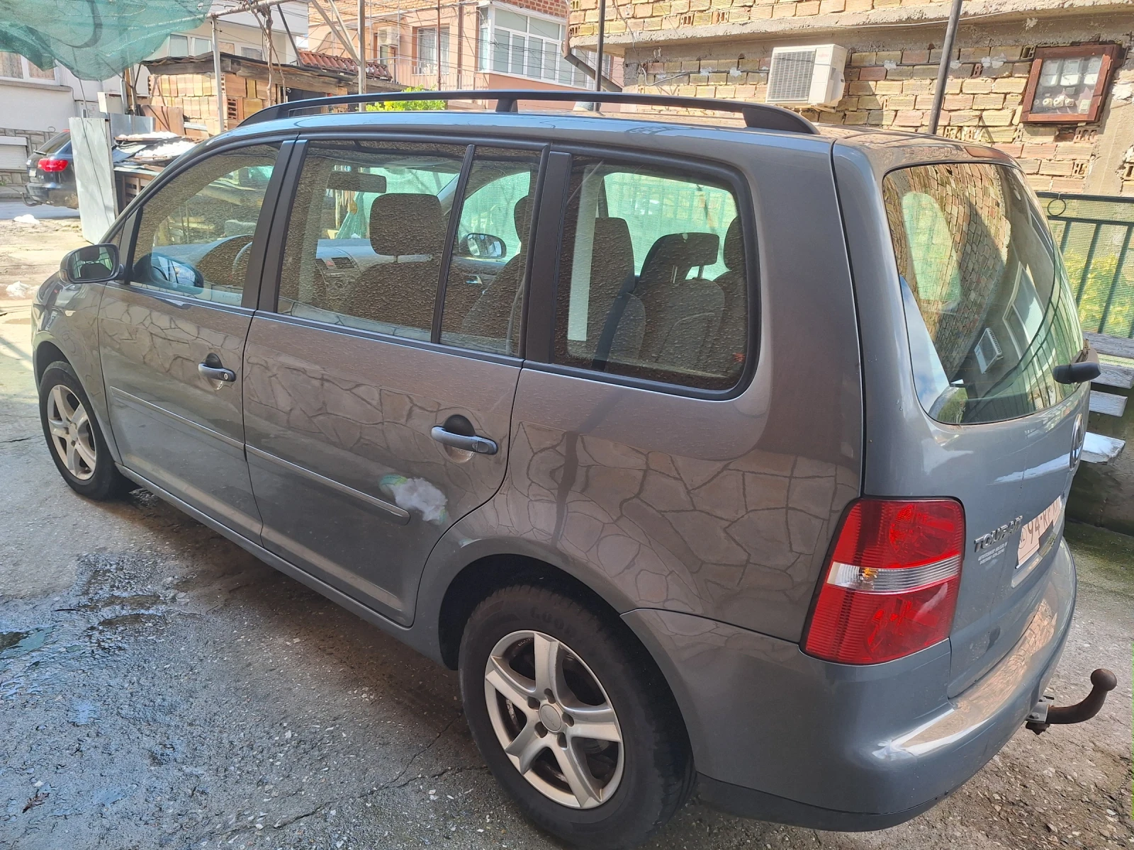 VW Touran  - изображение 4