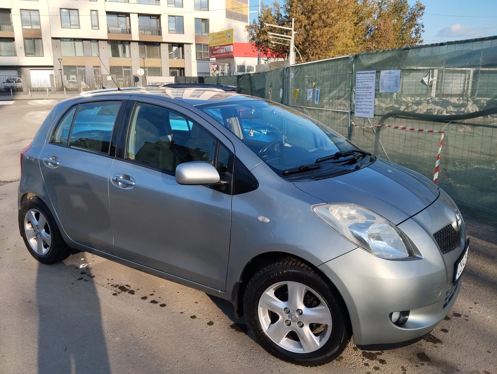 Toyota Yaris  - изображение 7