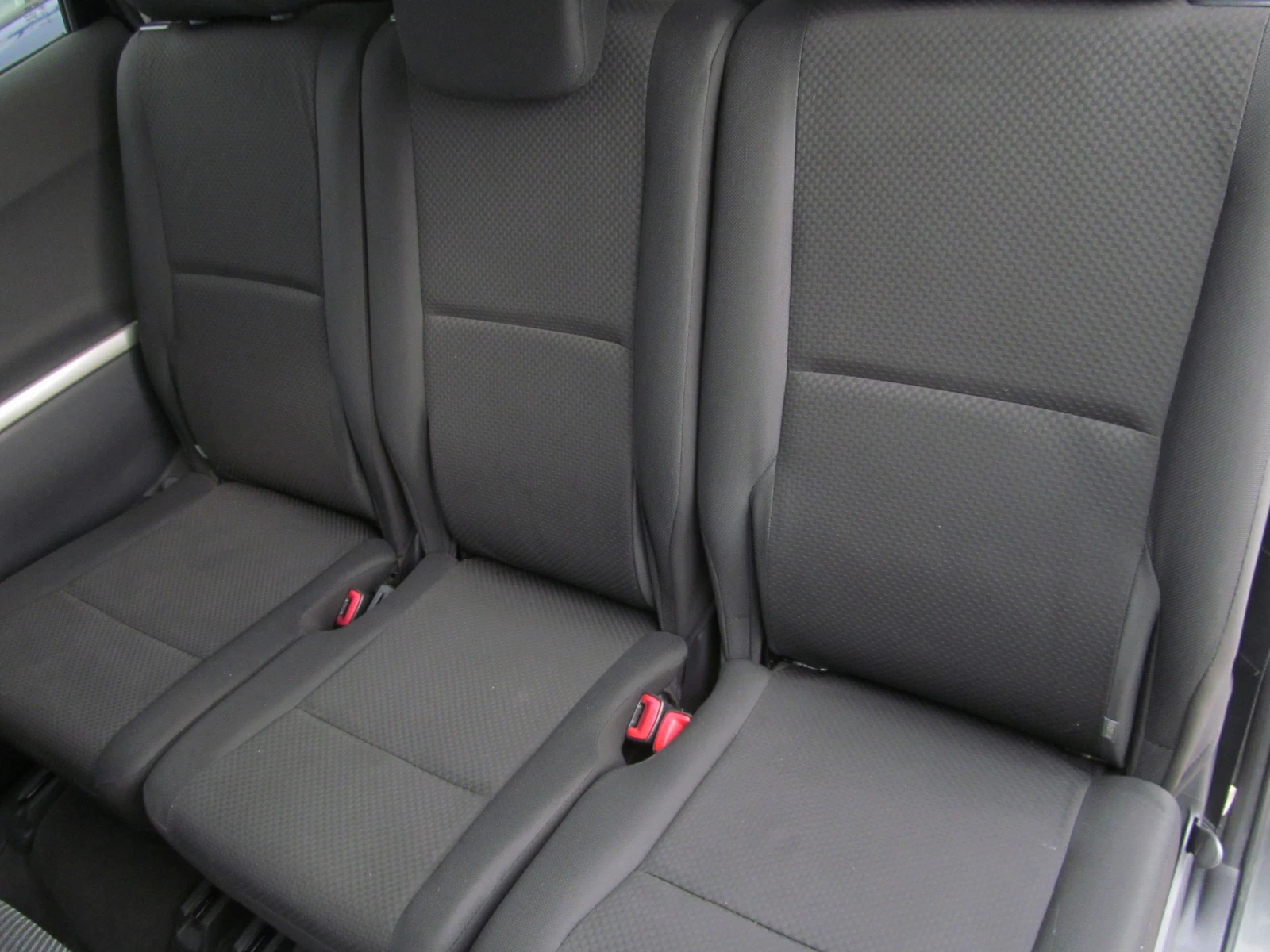 Toyota Corolla verso 1.6 БЕНЗИН | Mobile.bg — изображение 13