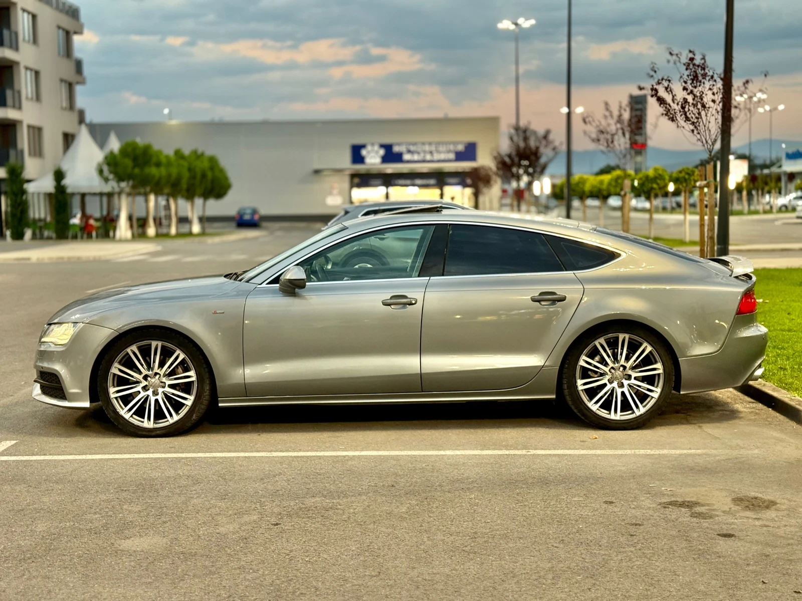 Audi A7  - изображение 7