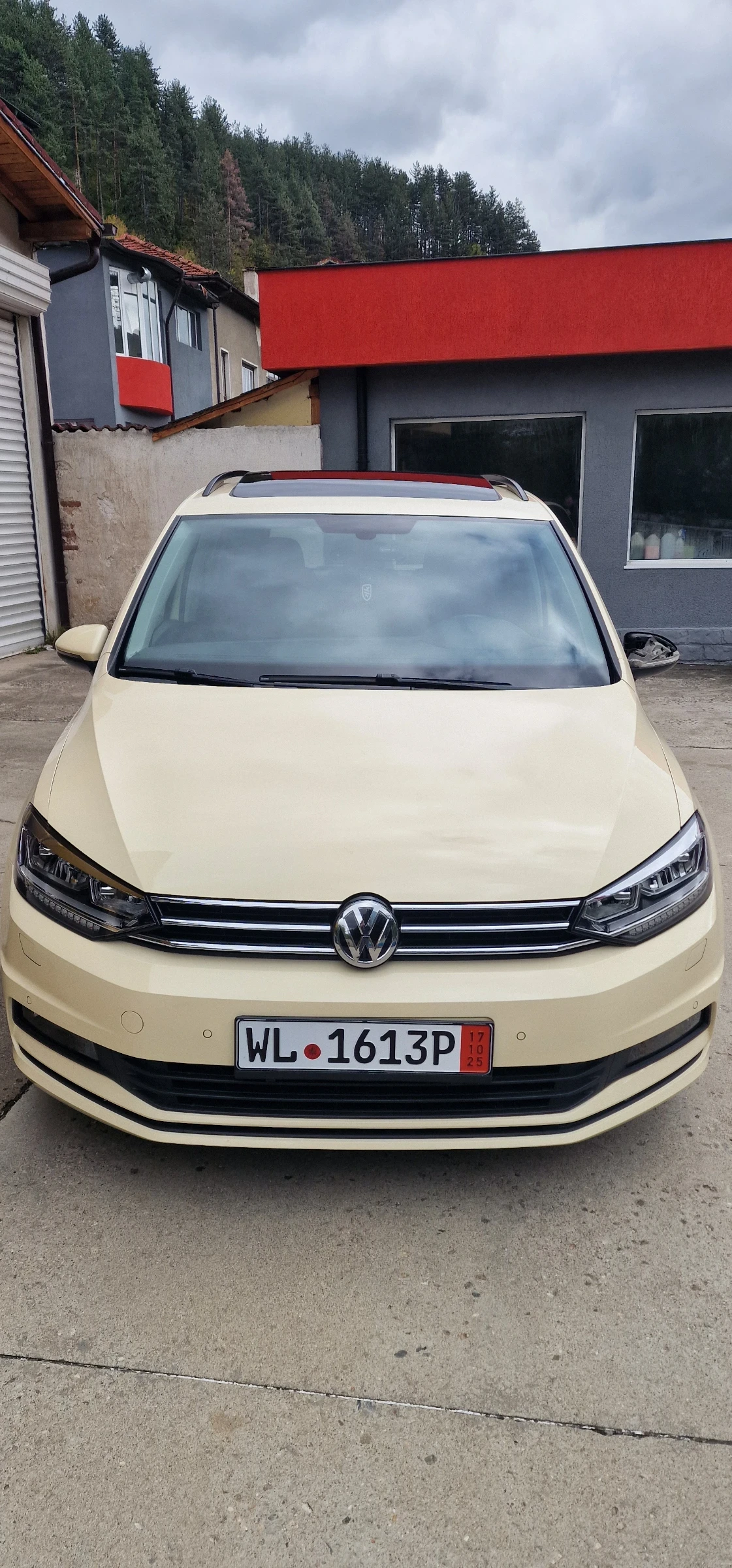 VW Touran 2.0 | Mobile.bg — изображение 1