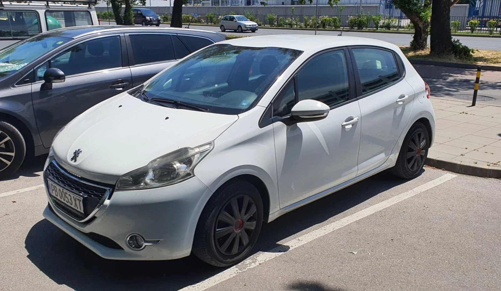 Peugeot 208 1.4 HDI | Mobile.bg   8