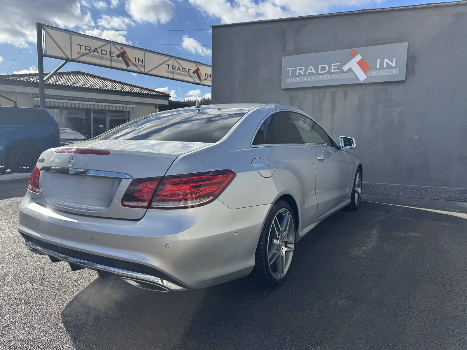 Mercedes-Benz E 500 COUPE - изображение 4