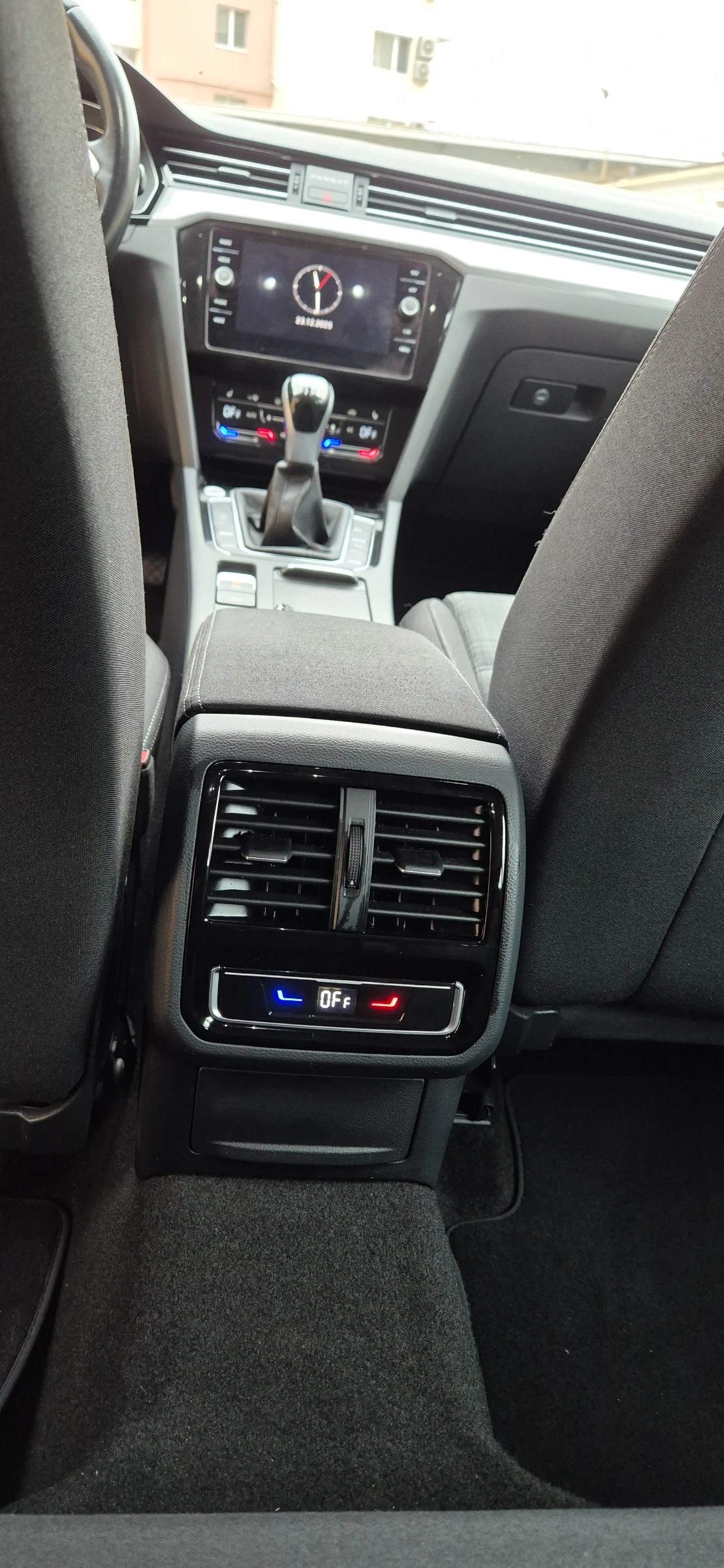 VW Passat B8.5 2.0TDI 150PS Business  - изображение 9