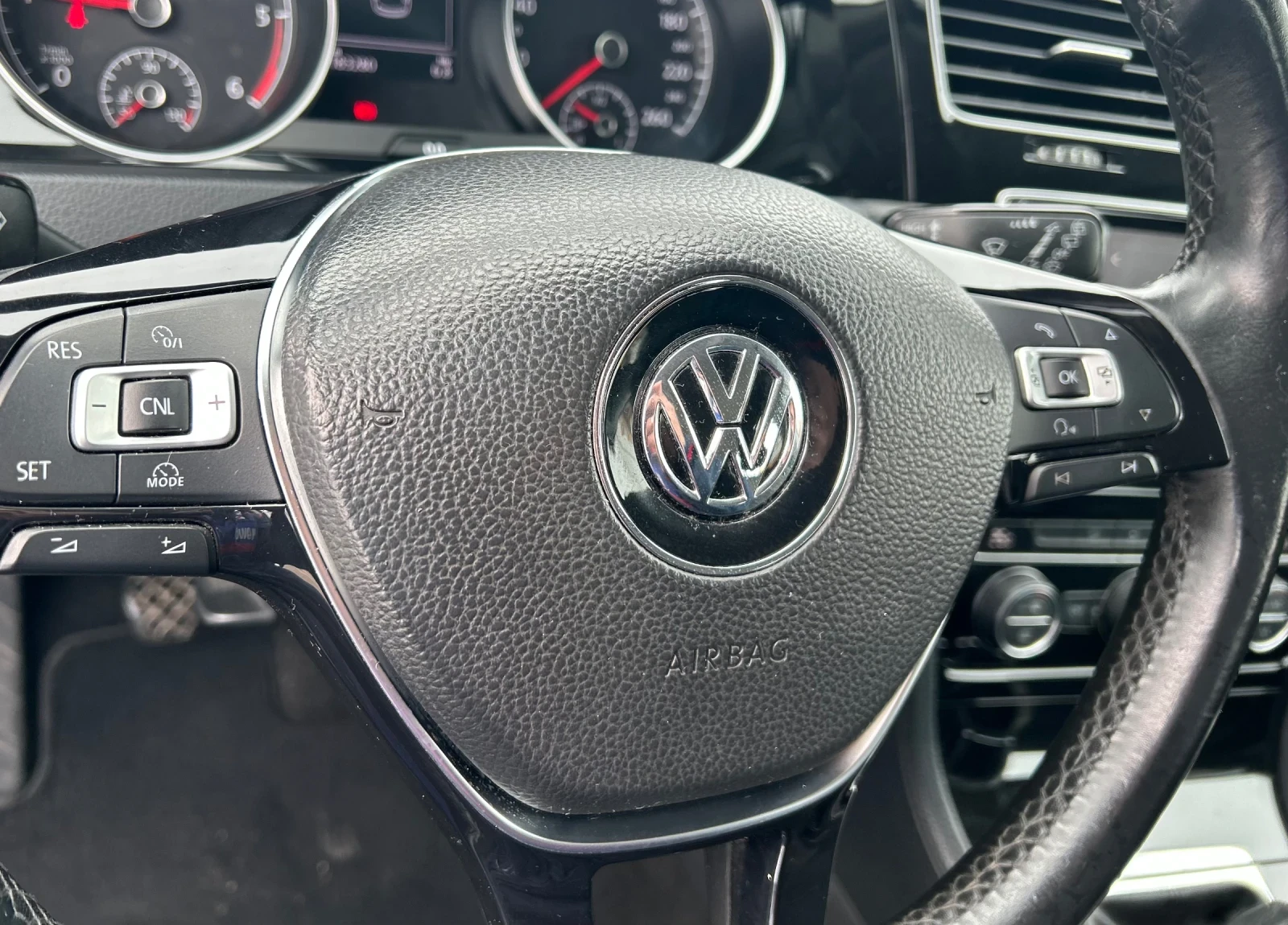 VW Golf | Mobile.bg � ����������� 12